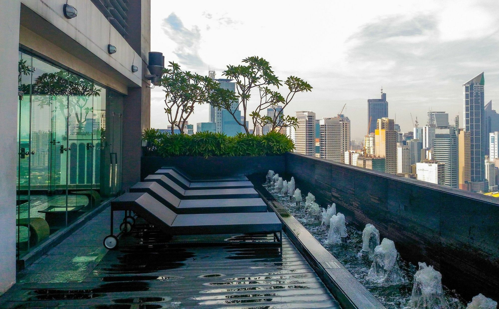 Zen Home Gramercy Residences Makati 马卡蒂 外观 照片